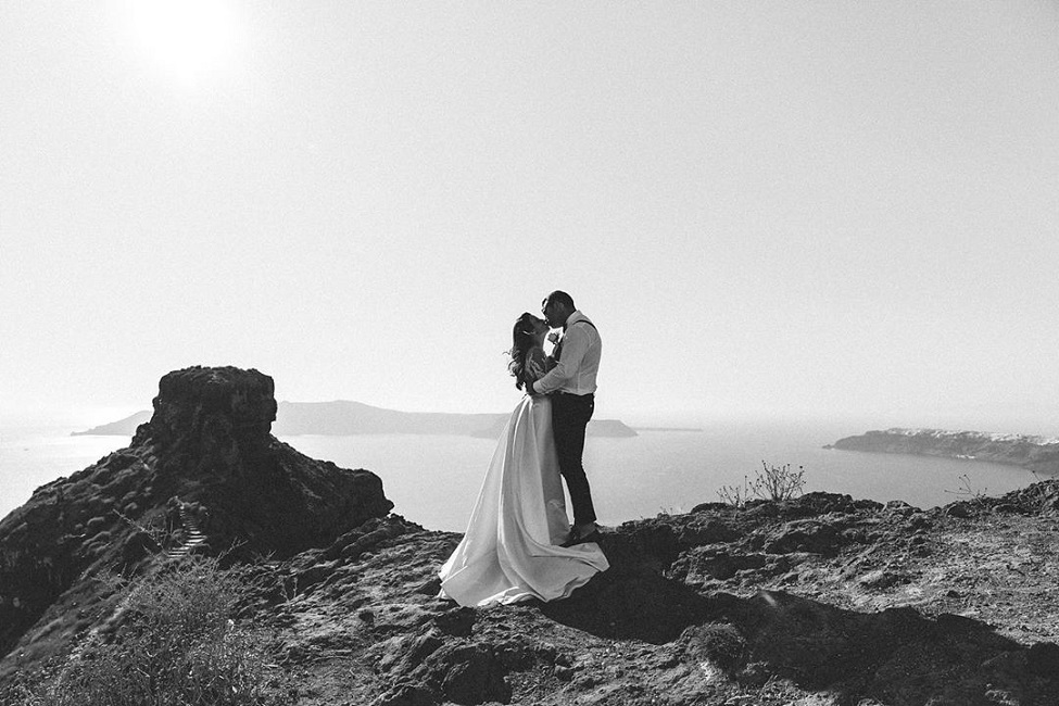 andromeda_villas_santorini_mini_wedding